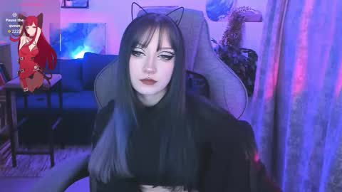 Snapshot of lii_luu chatting on February 6, 1:14 pm LiLu online show from February 6, 1:14 pm