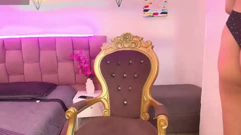 Snapshot of liiaa_sweett_ chatting on May 26, 9:22 pm Liiaa Sweett online show from May 26, 9:22 pm