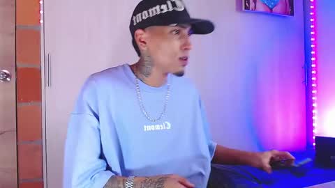 Daniel online show from November 22, 4:06 pm