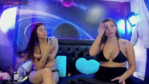 Snapshot of liittleangelss_ chatting on July 3, 5:52 pm liittleangelss_ online show from July 3, 5:52 pm