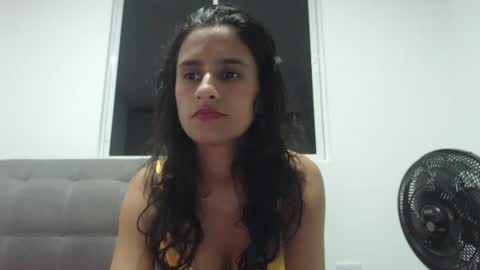 Snapshot of liiz5 chatting on January 9, 1:29 am liiz5 online show from January 9, 1:29 am