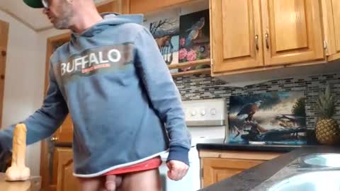 St pierre online show from January 11, 4:45 pm