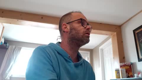 St pierre online show from April 14, 2:01 pm