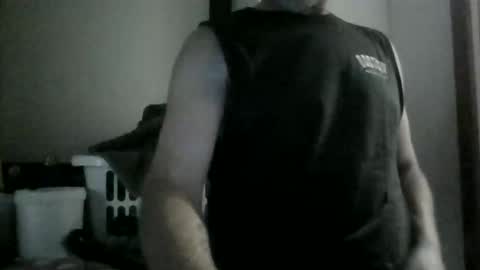 Snapshot of likthat121 chatting on November 1, 2:30 pm likthat121 online show from November 1, 2:30 pm