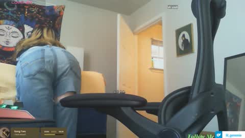 lil gemmie online show from November 13, 3:55 pm