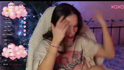 little moon online show from December 22, 8:58 pm