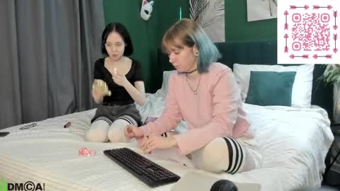 Lili online show from May 21, 3:24 am