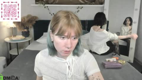 Lili online show from May 30, 3:14 am
