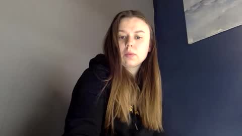 Snapshot of lilae37yis chatting on October 20, 11:21 am Lily online show from October 20, 11:21 am
