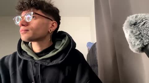 Yeh online show from January 31, 7:18 am