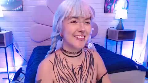 Snapshot of lilcandy19 chatting on July 13, 12:08 pm lilcandy19 online show from July 13, 12:08 pm