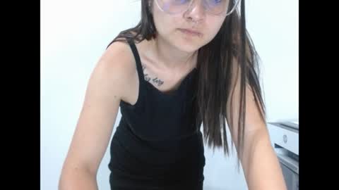 Valeri Villalobos  IG villa lobosvaleri online show from May 29, 1:14 am