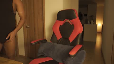 Dante online show from December 1, 3:44 am