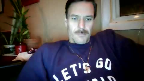Snapshot of lildeer1980 chatting on December 14, 11:09 pm lildeer1980 online show from December 14, 11:09 pm
