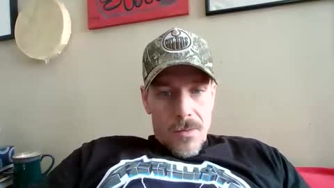 Snapshot of lildeer1980 chatting on March 23, 5:28 pm lildeer1980 online show from March 23, 5:28 pm