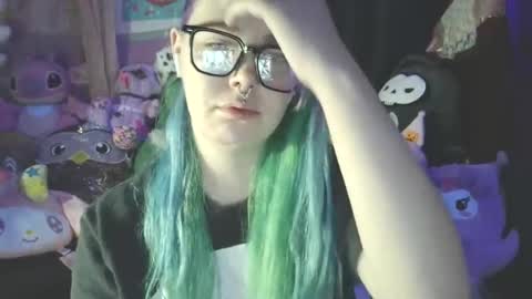 Snapshot of lilemmy1999 chatting on February 20, 12:57 pm emily ryanson online show from February 20, 12:57 pm