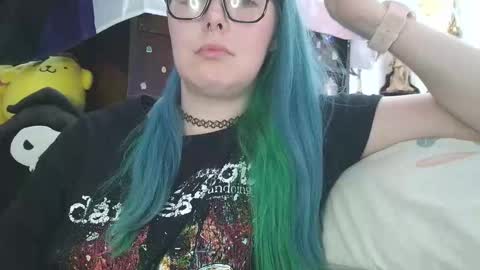 Snapshot of lilemmy1999 chatting on September 9, 8:41 pm emily ryanson online show from September 9, 8:41 pm