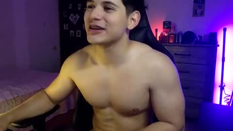 Snapshot of lilhotnando chatting on June 29, 3:24 am Fernando online show from June 29, 3:24 am