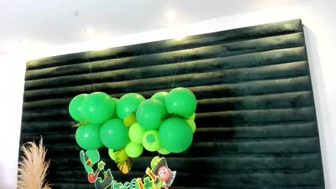 Lili online show from March 18, 3:31 am