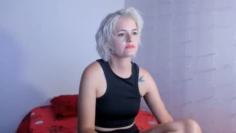 Snapshot of lili_latina47 chatting on October 6, 11:02 pm Lili online show from October 6, 11:02 pm