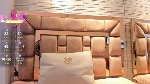 Snapshot of lilian_starfire chatting on September 24, 7:50 pm LILIAN online show from September 24, 7:50 pm