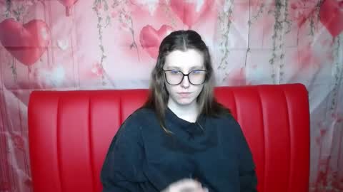 lilianashine online show from March 3, 6:19 am