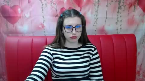 lilianashine online show from April 14, 5:13 am