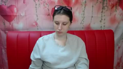 Snapshot of lilianashine chatting on May 13, 5:16 am lilianashine online show from May 13, 5:16 am