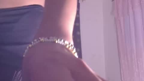 Snapshot of liliandoll chatting on May 12, 11:24 pm yesica online show from May 12, 11:24 pm