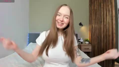 Snapshot of liliangaye chatting on July 7, 11:03 am liliangaye online show from July 7, 11:03 am