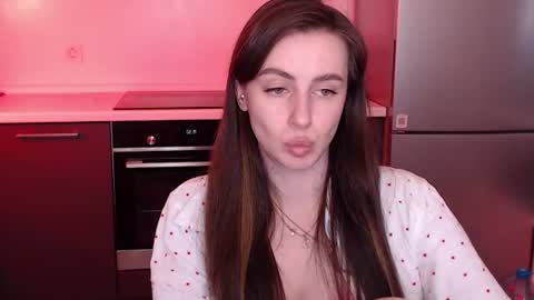 Lilu online show from June 27, 10:26 pm