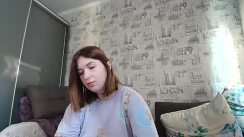 liliawoolf online show from September 11, 4:45 am