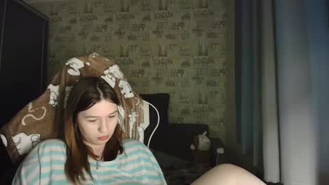 liliawoolf online show from April 3, 4:21 am