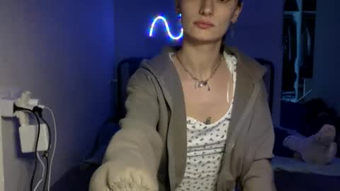 Millie online show from February 18, 12:39 am