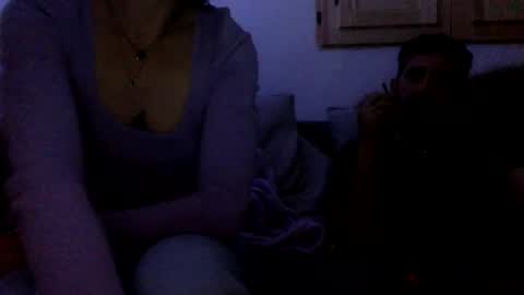 Snapshot of lilie303 chatting on April 14, 1:00 am Millie online show from April 14, 1:00 am