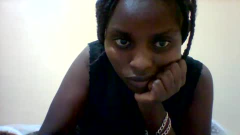 liligal online show from May 17, 7:54 pm