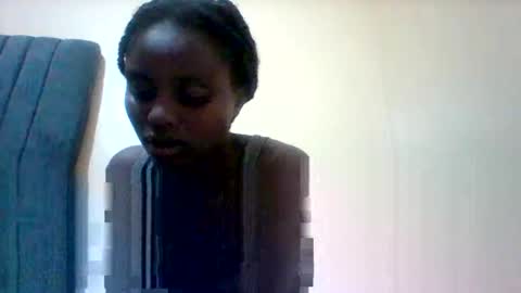 liligal online show from May 20, 7:31 pm