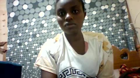 liligal online show from July 12, 3:19 am