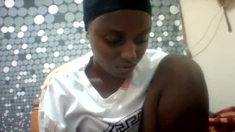 liligal online show from July 16, 5:13 am