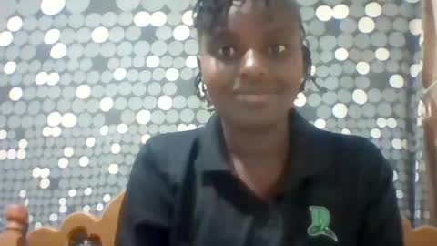 liligal online show from July 18, 7:45 am