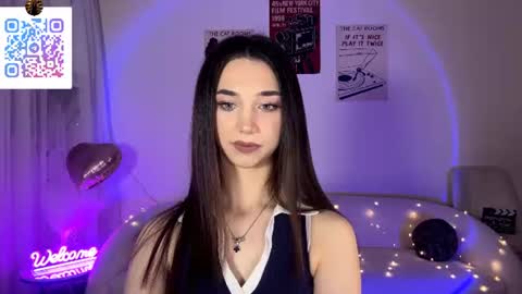 Snapshot of lilihalvorsen chatting on June 20, 10:12 pm Lina online show from June 20, 10:12 pm