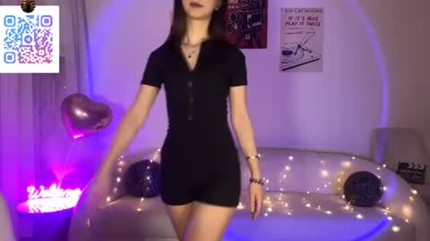 Snapshot of lilihalvorsen chatting on June 23, 10:19 pm Lina online show from June 23, 10:19 pm