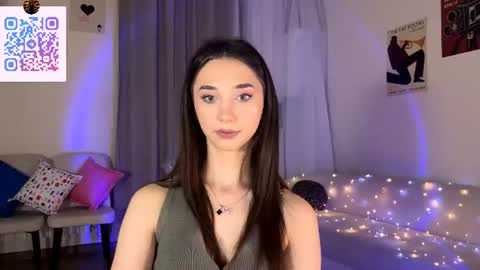 Snapshot of lilihalvorsen chatting on June 24, 10:20 pm Lina online show from June 24, 10:20 pm