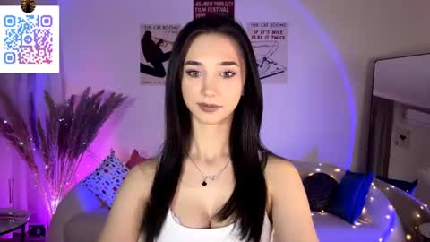 Snapshot of lilihalvorsen chatting on July 3, 10:27 pm Lina online show from July 3, 10:27 pm