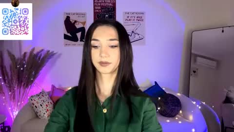 Snapshot of lilihalvorsen chatting on July 6, 10:23 pm Lina online show from July 6, 10:23 pm