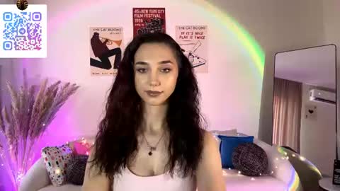 Snapshot of lilihalvorsen chatting on July 14, 2:05 am Lina online show from July 14, 2:05 am
