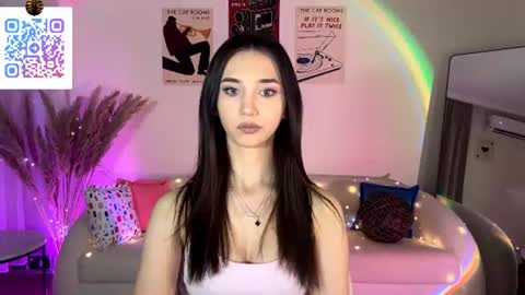 Snapshot of lilihalvorsen chatting on July 27, 10:17 pm Lina online show from July 27, 10:17 pm