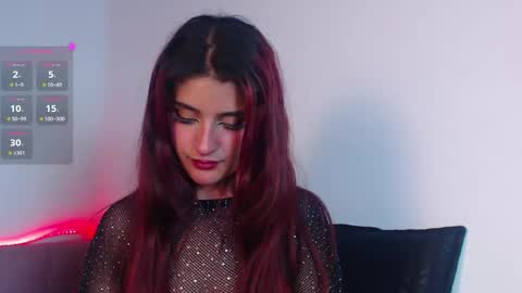 Lilith Savett online show from February 13, 9:38 pm