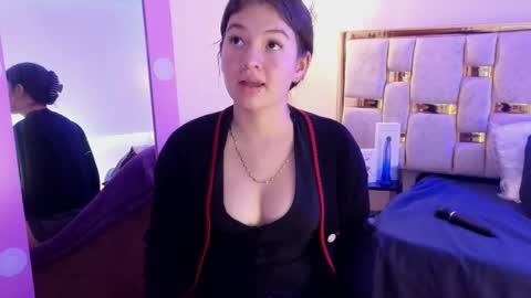 lilimini online show from March 17, 8:12 pm