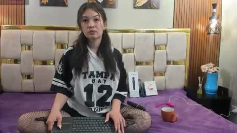 Snapshot of lilimini032 chatting on May 11, 8:50 pm lilimini online show from May 11, 8:50 pm